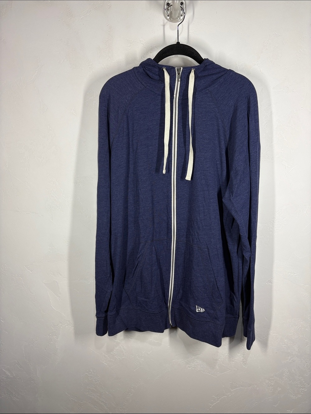 New Era Men’s Navy Blue Full-Zip Hooded Sweatshirt size XL